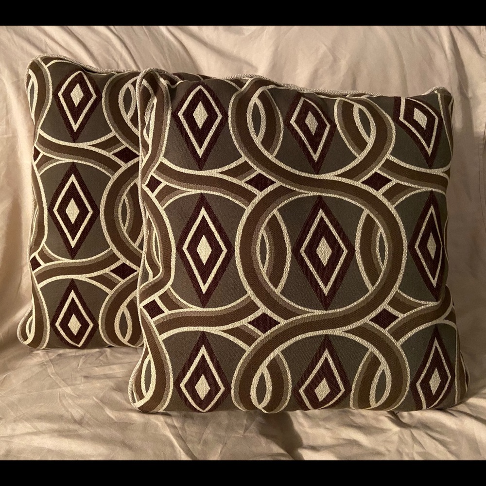 DESIGNER PILLOW CASES